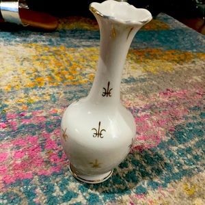 White vintage bud vase